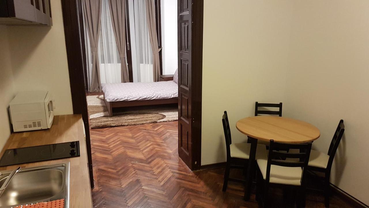 Cosy Studio-Apartament Oradea Zewnętrze zdjęcie